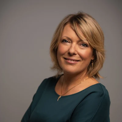 Dr. Bikfalvi Réka